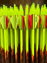 Load image into Gallery viewer, Outlaw Yellow Crested Fletched Arrows (each)