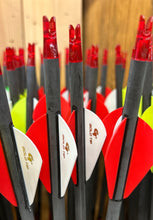 Load image into Gallery viewer, Gold Tip HUNTER Arrows