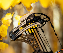 Load image into Gallery viewer, Mathews LIFT RS 27.75 Bow