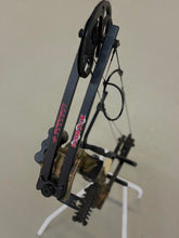 Load image into Gallery viewer, Barnett Vortex - USED BOW (RH)

