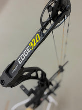Load image into Gallery viewer, Diamond Edge 320 - USED BOW (LH)

