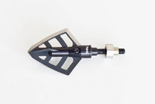 Load image into Gallery viewer, DirtNap Gear D.R.T. 150/175 grain Stainless Steel Broadheads (3 pk)
