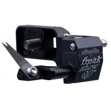 Load image into Gallery viewer, AAE freakshow QD Target Arrow Rest with sling blade
