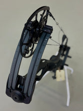 Load image into Gallery viewer, Mathews LIFT X 29.5 - USED BOW (LH)
