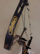 Load image into Gallery viewer, Mathews Switchback XT - USED BOW (RH)

