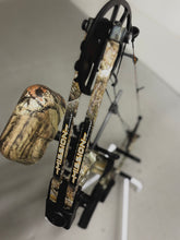 Load image into Gallery viewer, Mission Craze - #3 - USED BOW (RH)
