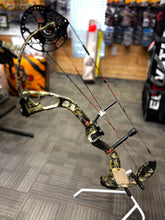 Load image into Gallery viewer, PSE X Force - USED BOW (RH)
